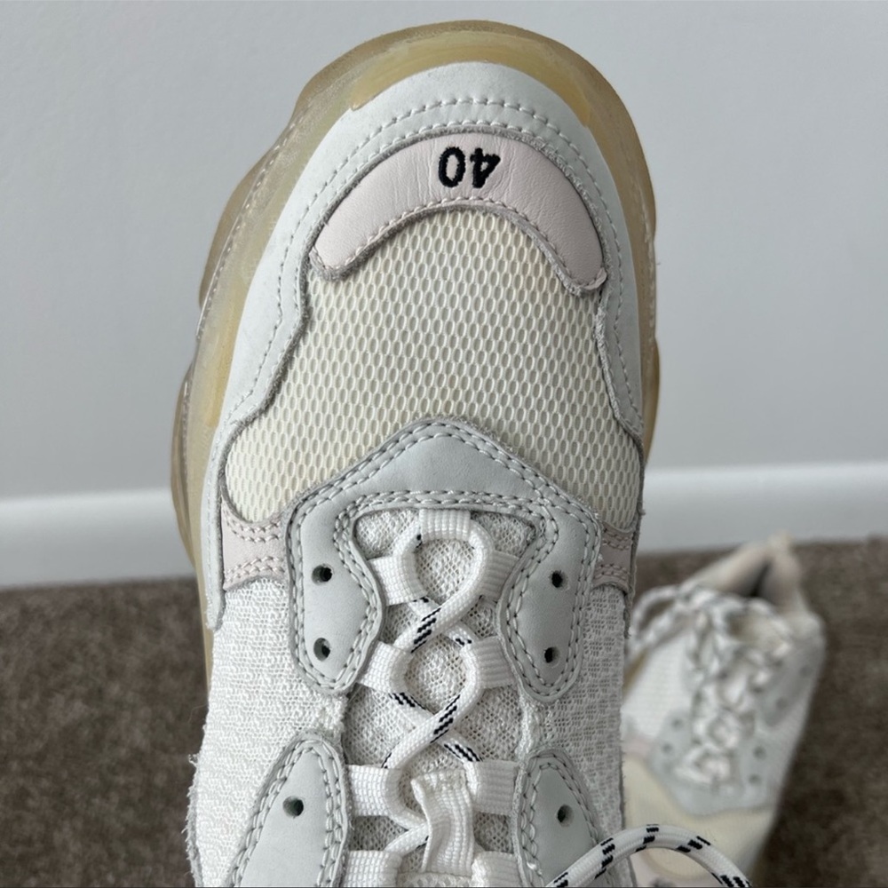 BALENCIAGA - Picture 4 of 5